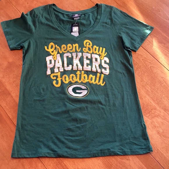NFL Tops - NWT Green Bay Packers t-shirt. 💯% cotton.